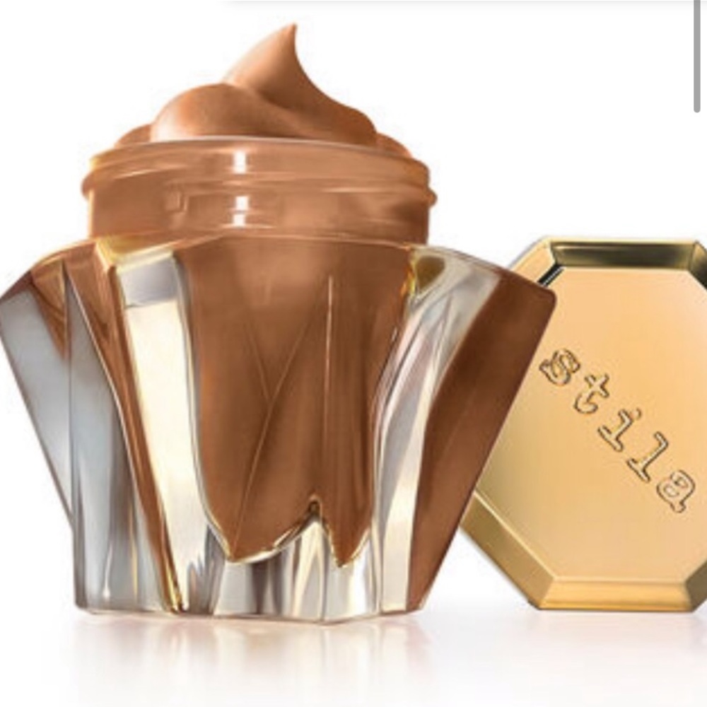 Stila lingerie soufflé